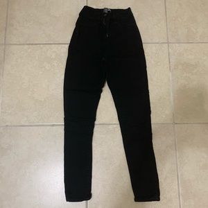 Black skinny jeans